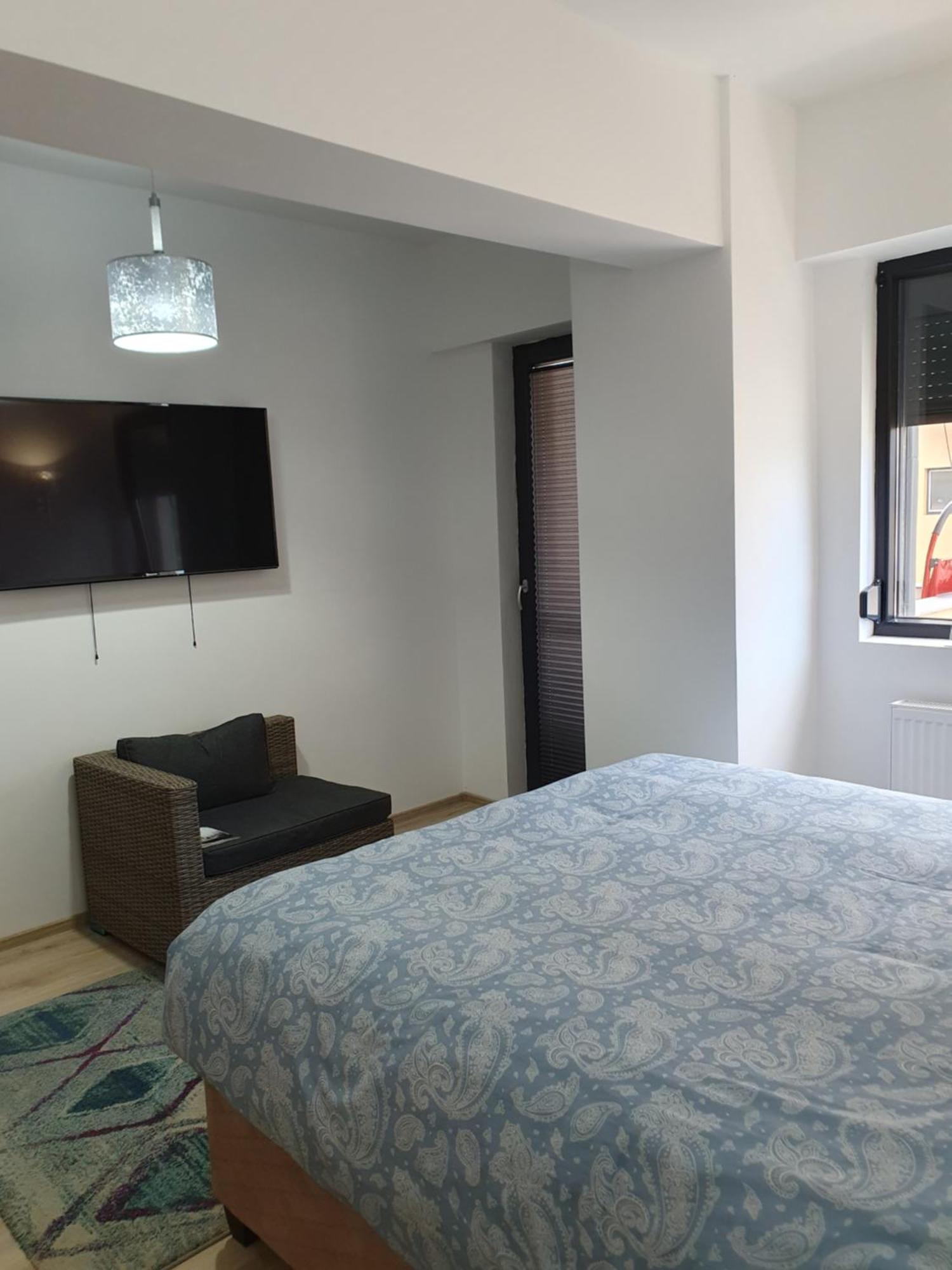 Apartament Castelul Bran Ramnicu Valcea Luaran gambar