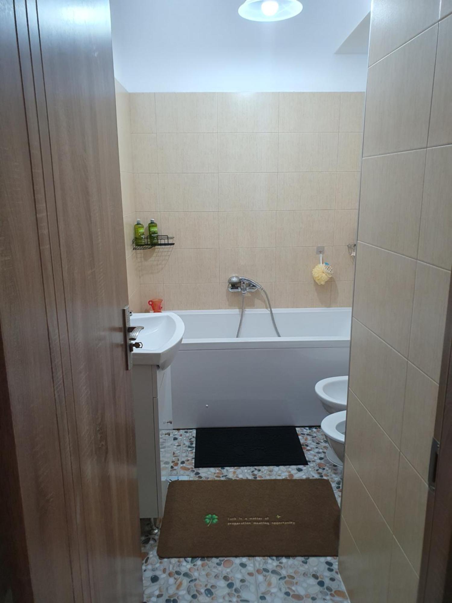 Apartament Castelul Bran Ramnicu Valcea Luaran gambar
