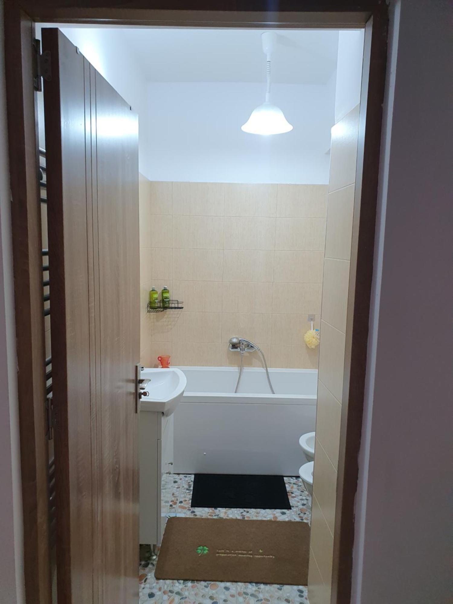 Apartament Castelul Bran Ramnicu Valcea Luaran gambar